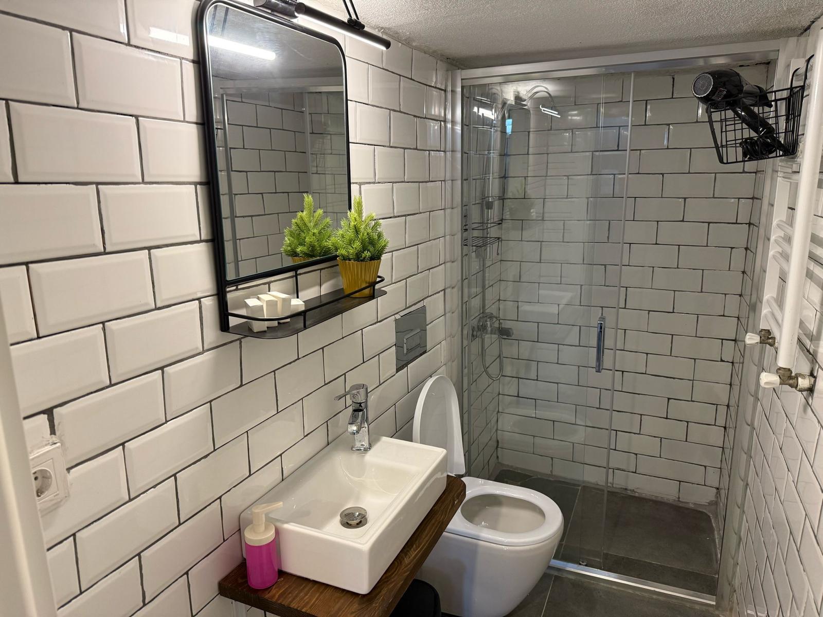 WhatsApp Image 2025-10-26 at 11.36.25 AM copy